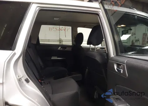 2011 Subaru Forester 2.5X Premium z USA, uszkodzony, nr VIN JF2SHADC3BH765527